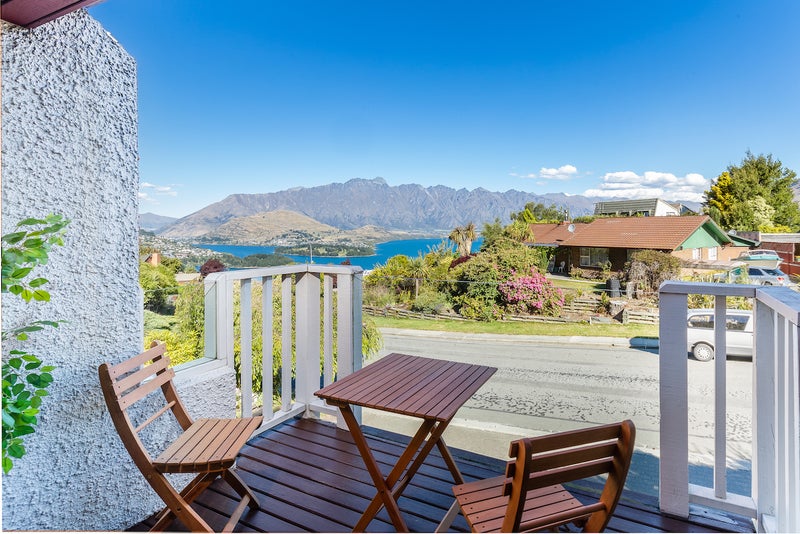 23B Lochy Road, Fernhill, Queenstown - Carousel 1