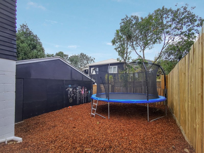 132A Western Springs Road, Morningside, Auckland - Carousel 17