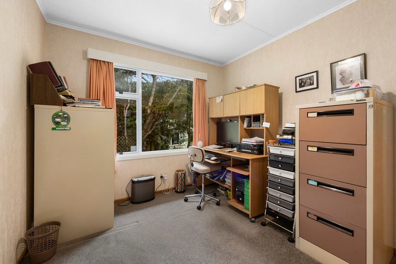 137 Pinehaven Road, Pinehaven, Upper Hutt - Carousel 17