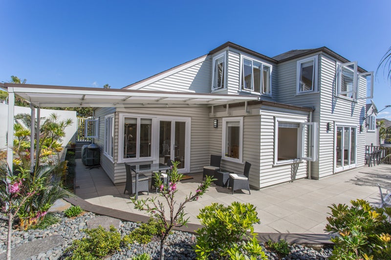 2/62 Atkin Avenue, Mission Bay, Auckland - Carousel 2