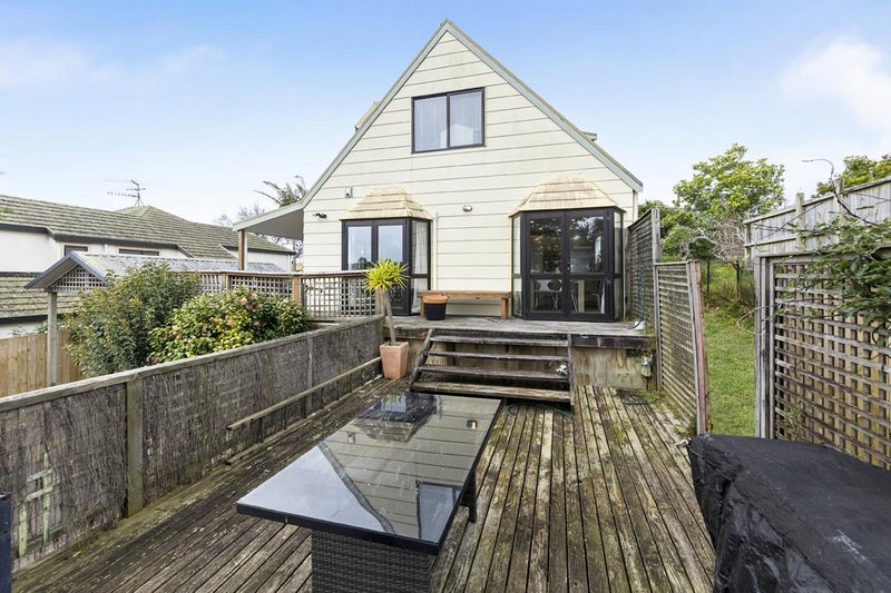 16A Aliford Avenue, One Tree Hill, Auckland - Carousel 2