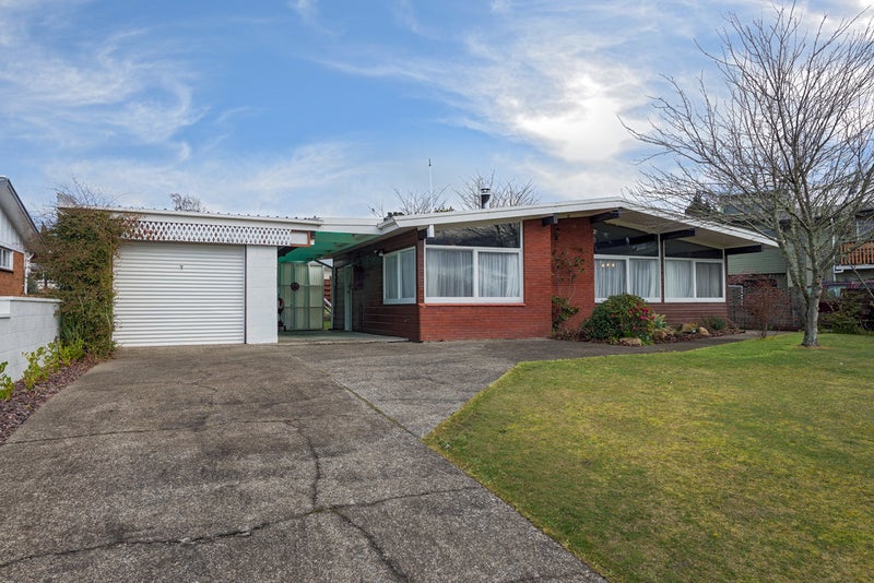 13 Cheops Street, Pomare, Rotorua - Carousel 1