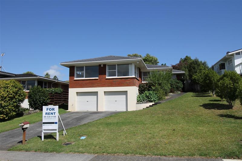 9 Blue Gum Rise, Sunnyhills, Auckland - Carousel 1