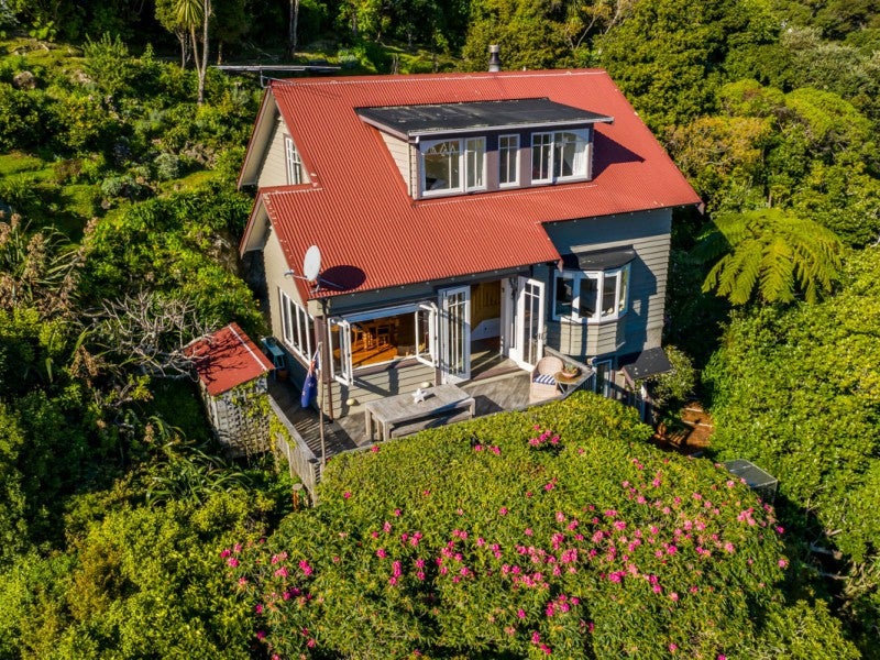 277 Muritai Road, Eastbourne, Lower Hutt - Carousel 1