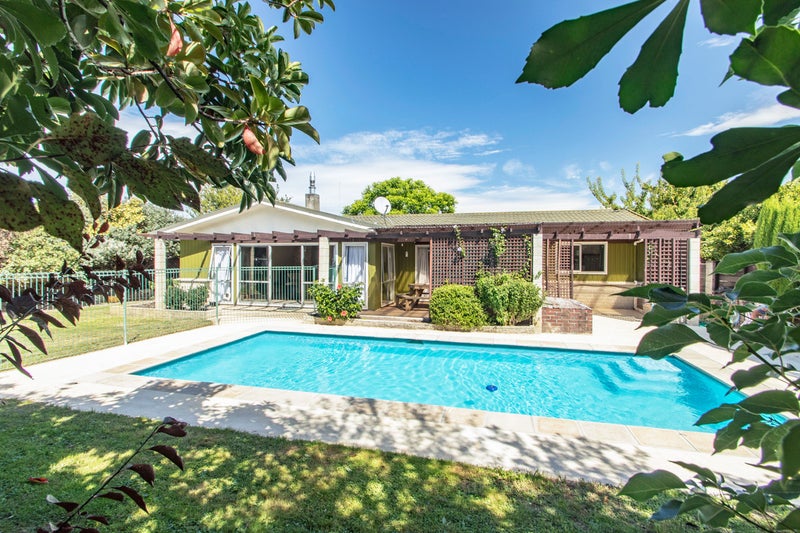 8 Ranfurly Street, Tamatea, Napier - Carousel 1