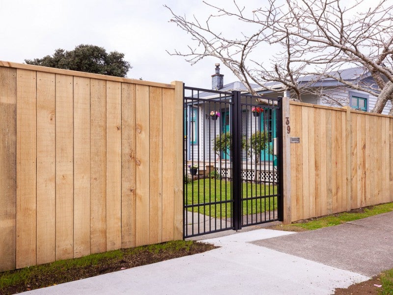 39 Waiwaka Terrace, Strandon, New Plymouth - Carousel 26