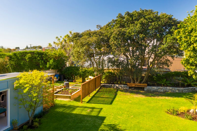 23 Rangihiroa Street, Waikanae Beach, Waikanae - Carousel 35