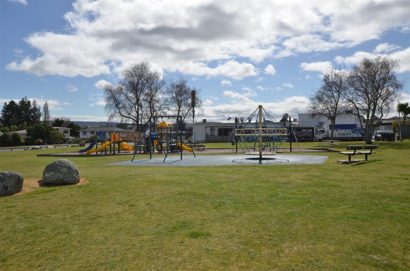 13 Park Place, Richmond Heights, Taupo - Carousel 15