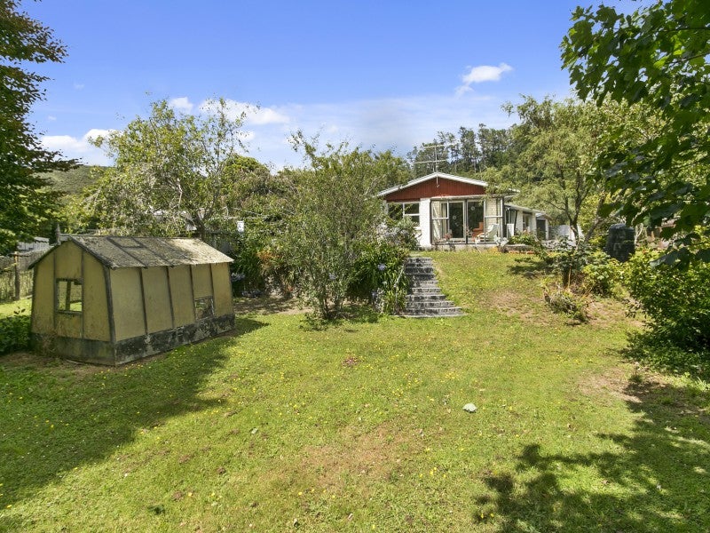 105A Hine Road, Wainuiomata, Lower Hutt - Carousel 2
