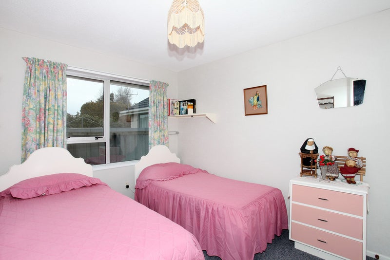 2/24 Wyatt Place, Russley, Christchurch - Carousel 9