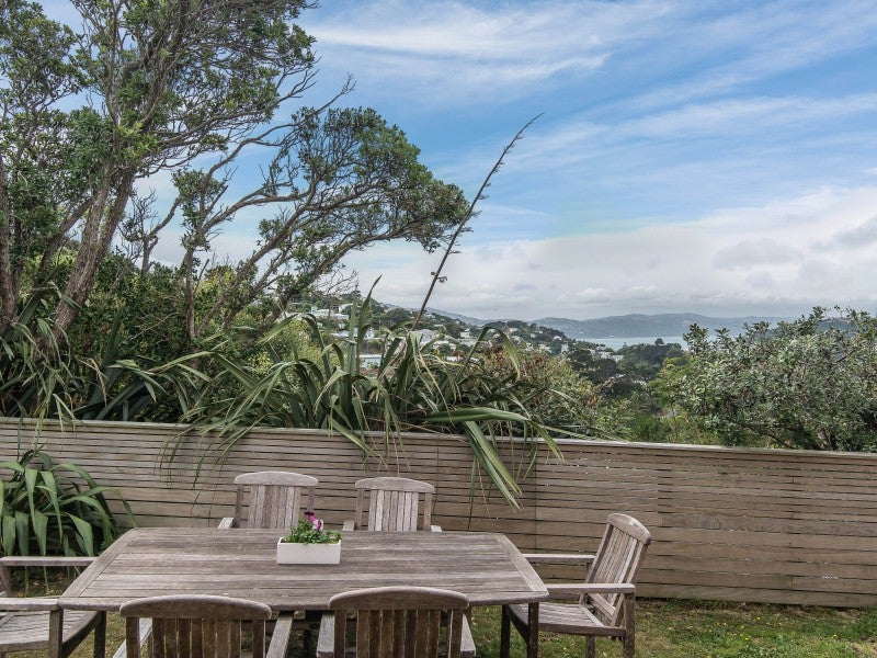 11 Ontario Street, Kingston, Wellington - Carousel 16