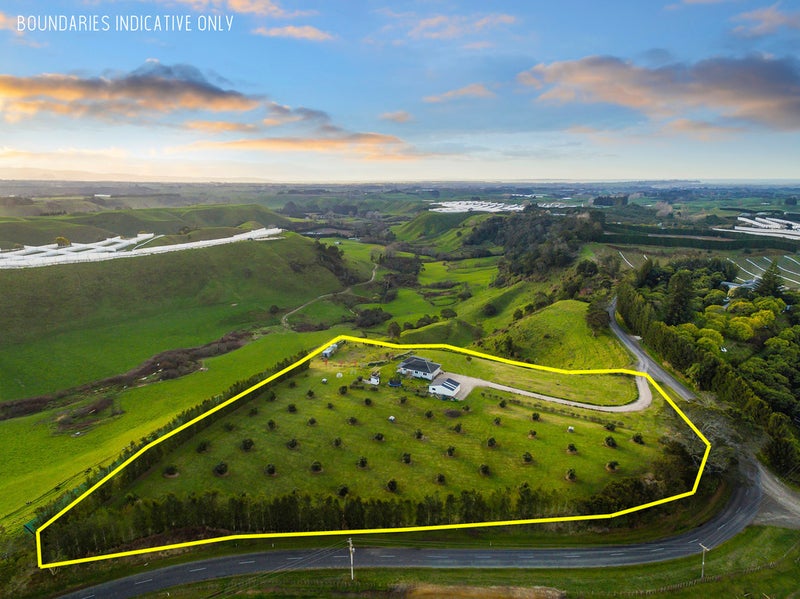 1030 Maniatutu Road, Te Puke - Carousel 1