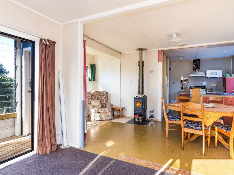 1/5 Pikikotuku Place, Turangi - Carousel 2