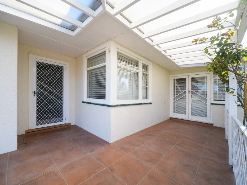 4 Lifford Place, Awapuni, Palmerston North - Carousel 2