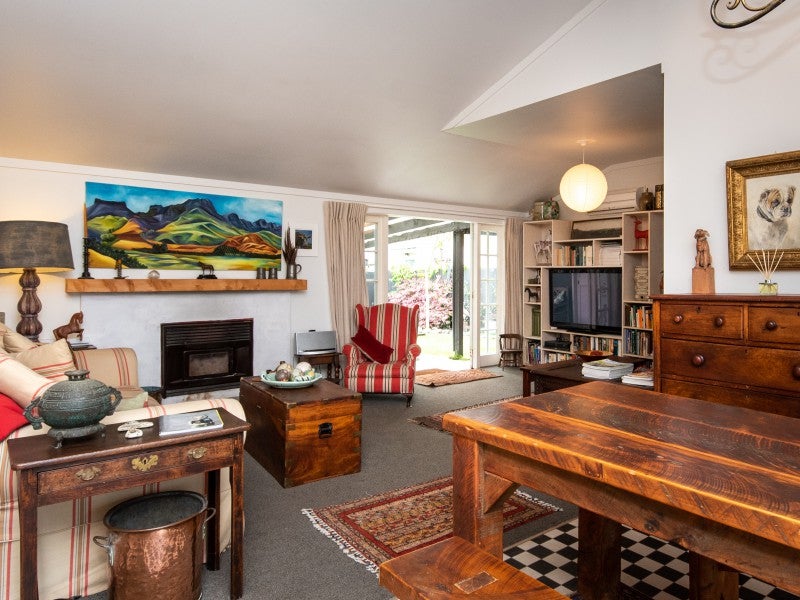 22 Wellwood Terrace, Te Awanga, Te Awanga - Carousel 2