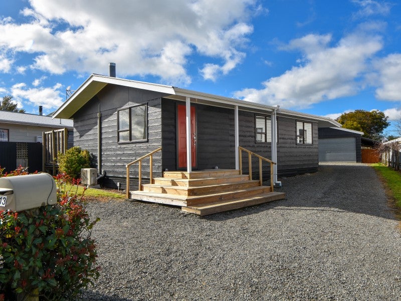 13 Lincoln Road, Carterton - Carousel 16