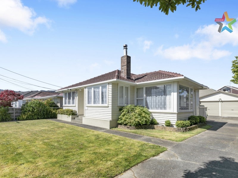 10 Holyoake Crescent, Avalon, Lower Hutt - Carousel 1