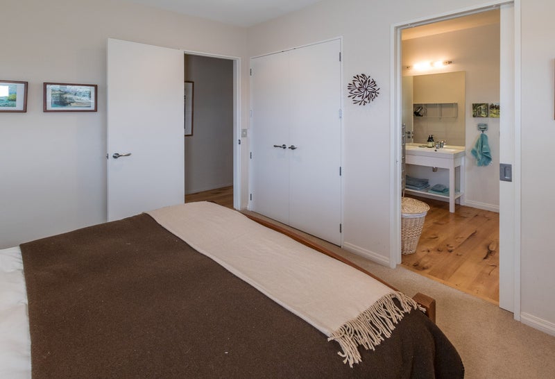 4 Ribbonwood Avenue, Albert Town, Wanaka - Carousel 26