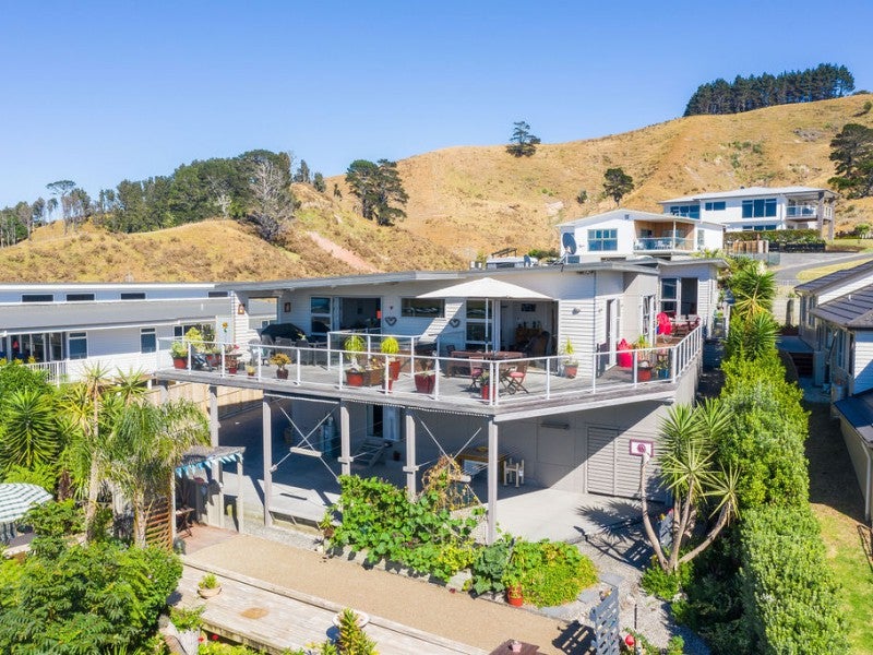 31 Tohora View, Waihi Beach, Waihi Beach - Carousel 1