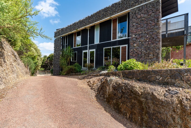 17 Bella Vista Road, Omiha, Waiheke Island - Carousel 16