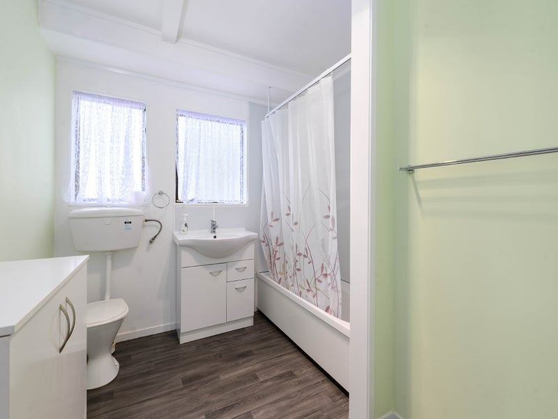 5B Gordon Road, Western Heights, Rotorua - Carousel 2