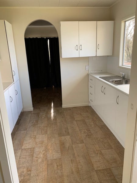 12 Mile Place, Henderson, Auckland - Carousel 1