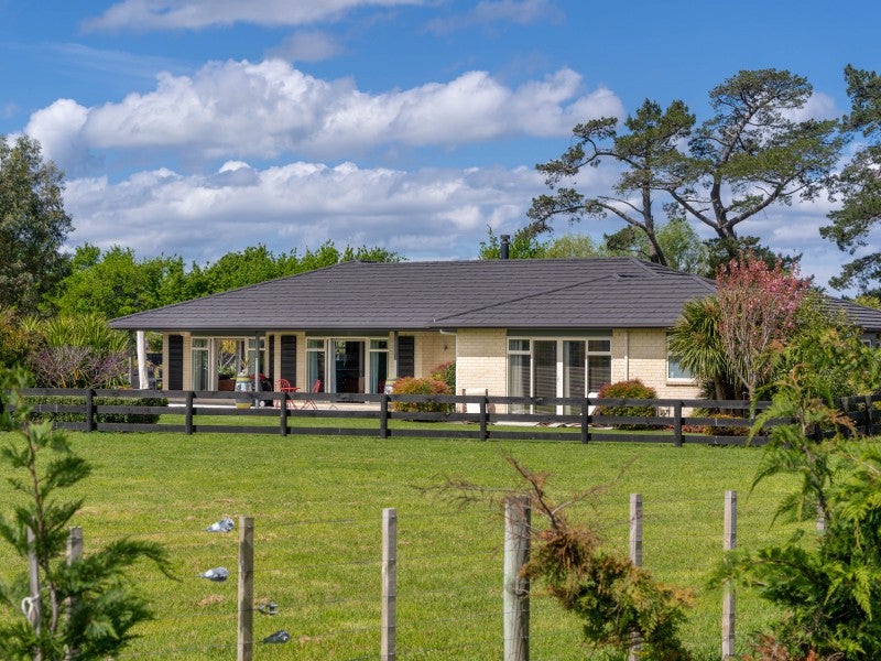 47 Welch Road, Opaki - Carousel 1