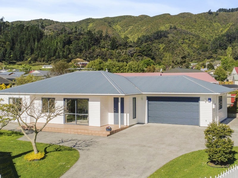 12 Glenbrook Grove, Naenae, Lower Hutt - Carousel 18