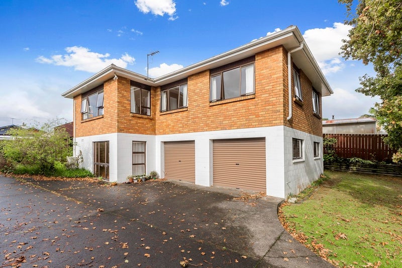 57A Bollard Avenue, New Windsor, Auckland - Carousel 1