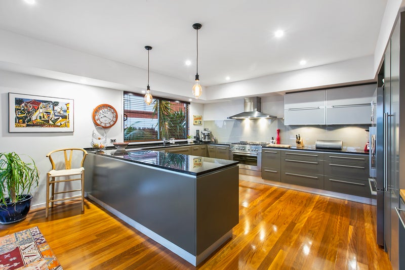 18A Hawera Road, Kohimarama, Auckland - Carousel 2