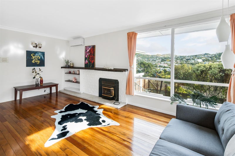 100 Helston Road, Paparangi, Wellington - Carousel 2