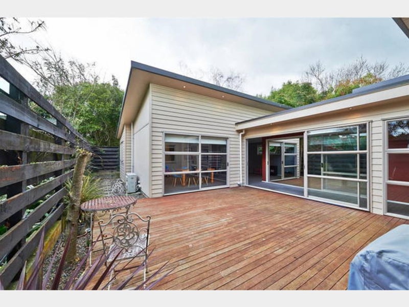 65A Manawatu Street, Hokowhitu, Palmerston North - Carousel 1
