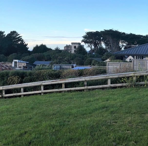 3 Highgrove, Saint Clair, Dunedin - Carousel 2