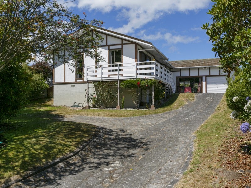 18 Invergarry Road, Hilltop, Taupo - Carousel 2