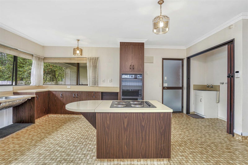 61 Sare Crescent, Fairfield, Hamilton - Carousel 2