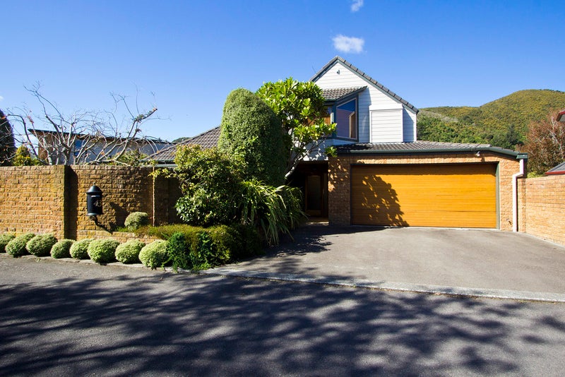 43 Rossiter Avenue, Waterloo, Lower Hutt - Carousel 1