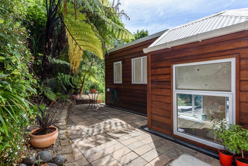 20 Crieff Street, Northland, Wellington - Carousel 2