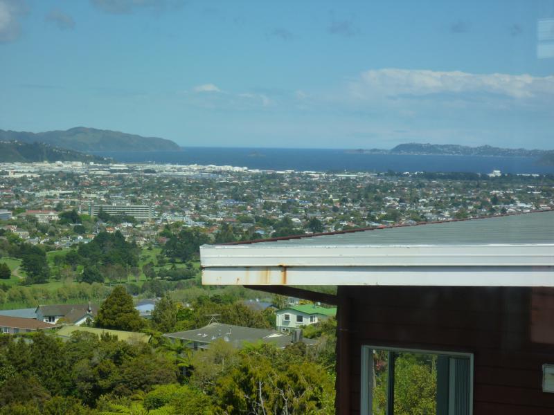 14 Taieri Crescent, Kelson, Lower Hutt - Carousel 2