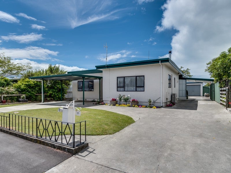 18 Gallipoli Road, Onekawa, Napier - Carousel 1