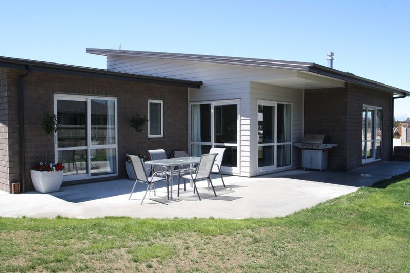 29 Little Maude Drive, Wanaka - Carousel 2