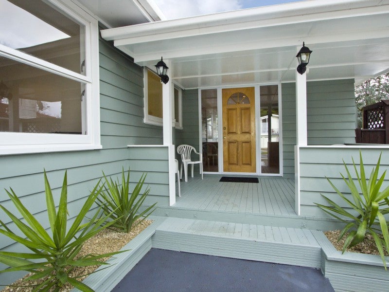 40 Cleary Street, Waterloo, Lower Hutt - Carousel 1