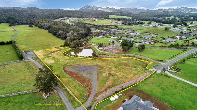 16 Keystone Place, Te Kamo, Whangārei - Carousel 1