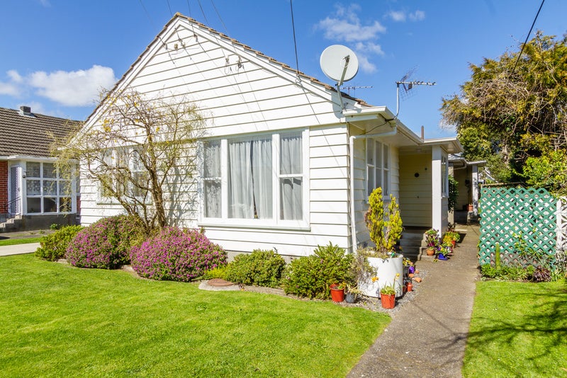 1/3 Fairfield Avenue, Fairfield, Lower Hutt - Carousel 2