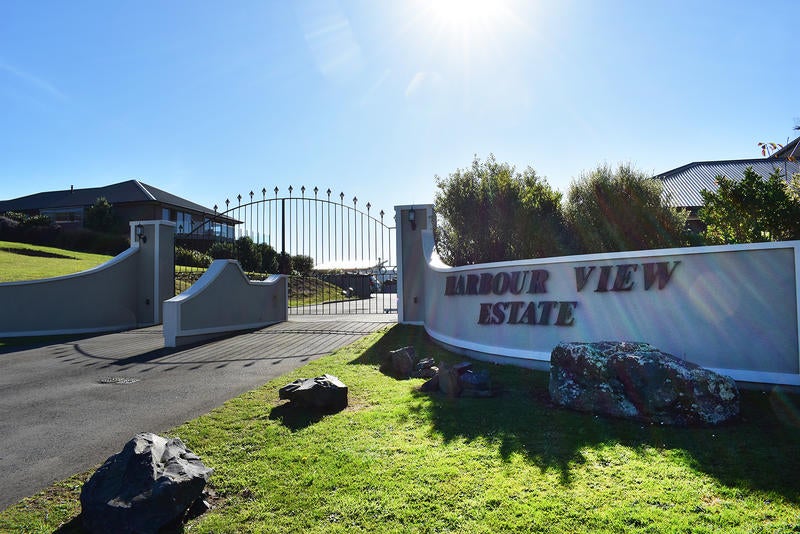 329 Highcliff Road, Highcliff, Dunedin - Carousel 20