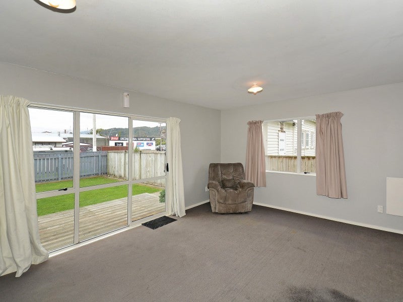 24 Totara Street, Trentham, Upper Hutt - Carousel 2