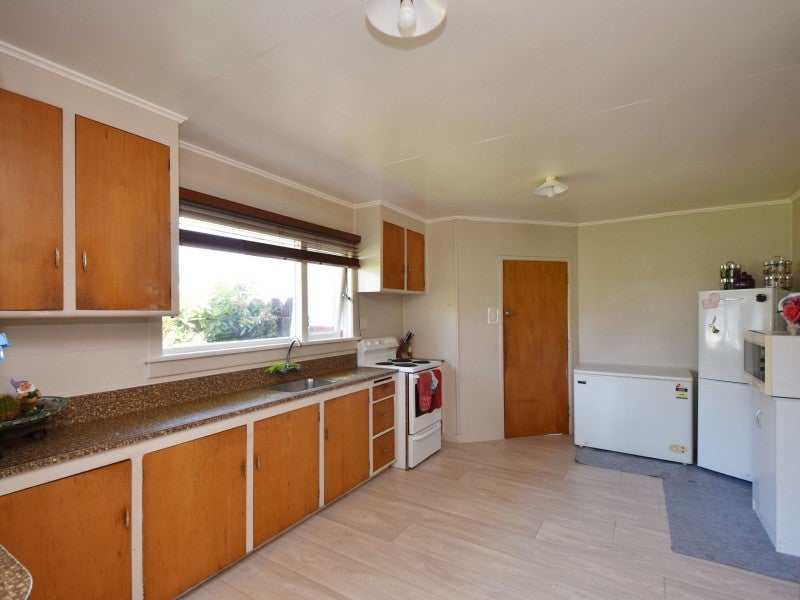 568 Tay Street, Hawthorndale, Invercargill - Carousel 2