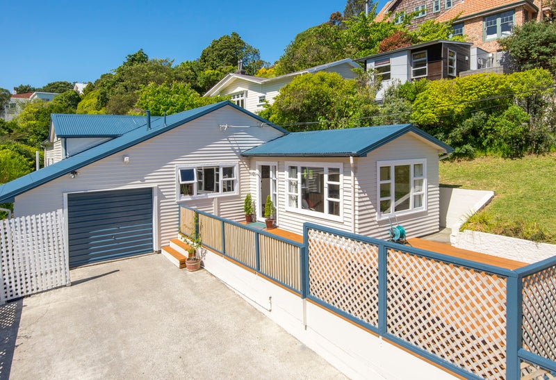 1 Rangoon Street, Khandallah, Wellington - Carousel 1