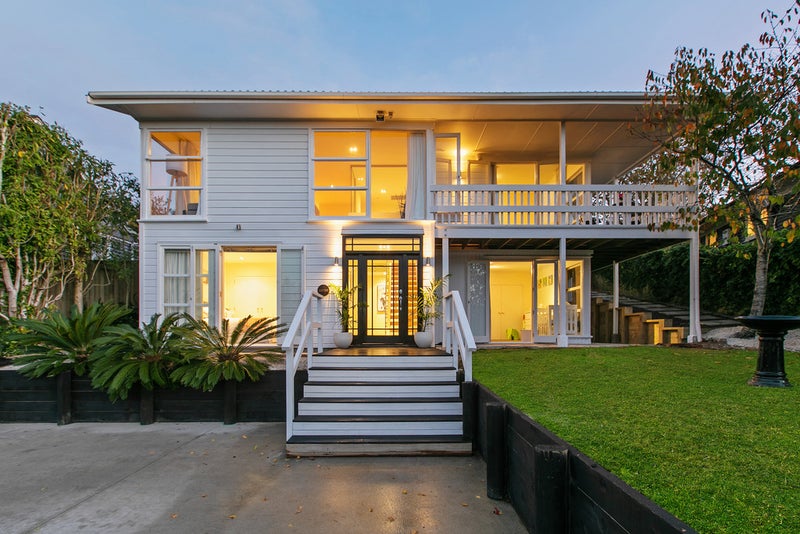 65 Gowing Drive, Meadowbank, Auckland - Carousel 1