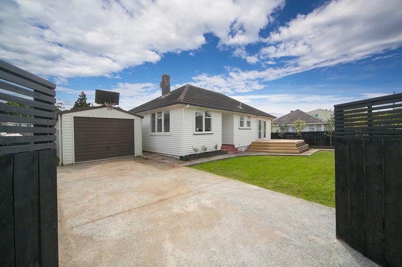 19 Whitmore Road, Mount Roskill, Auckland - Carousel 1