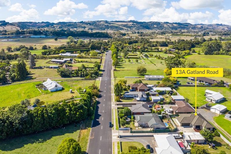 13A GATLAND RD, Opaheke, Papakura - Carousel 19
